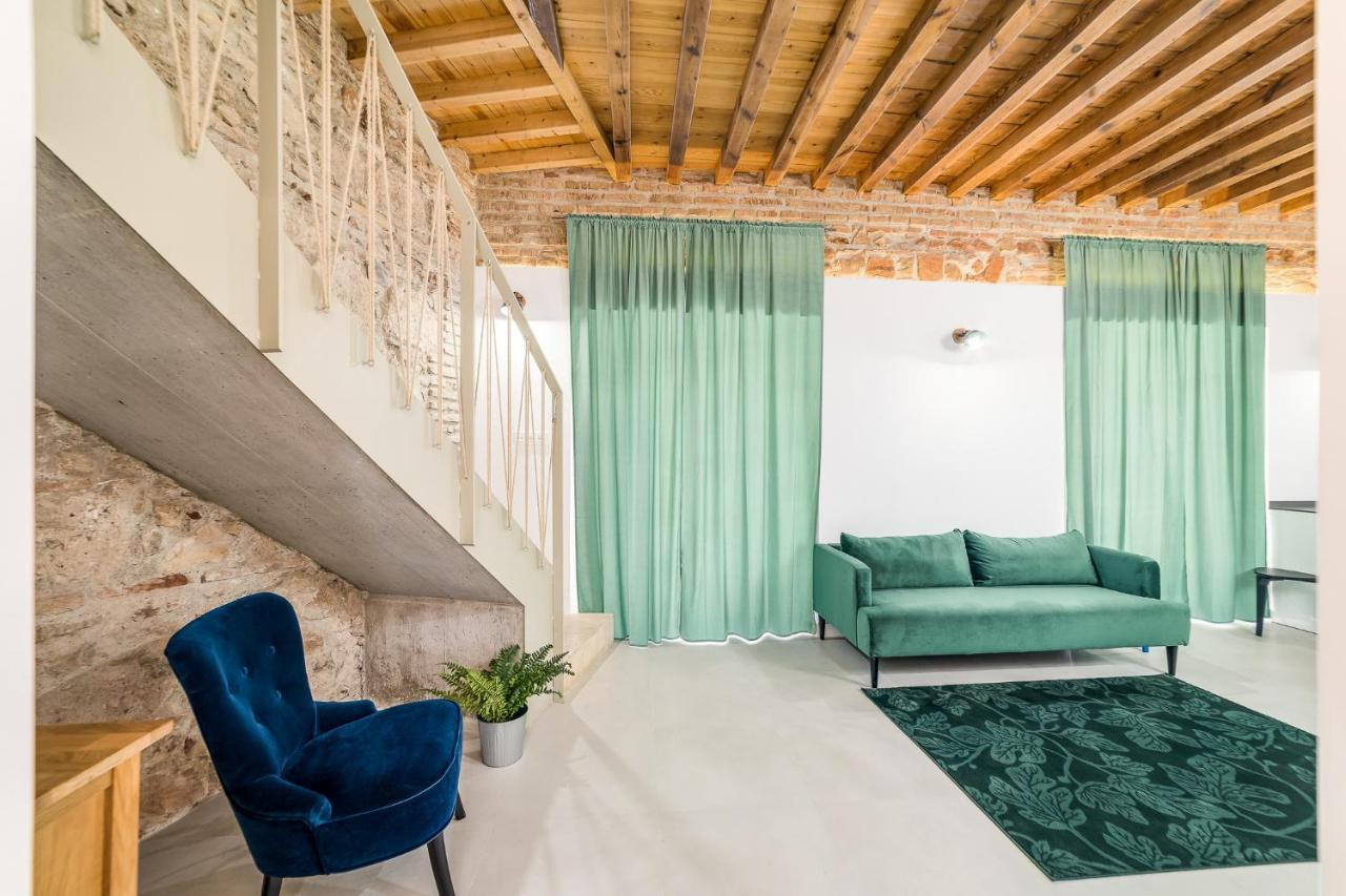Homes Sweet Postigos Terrace Leilighet *